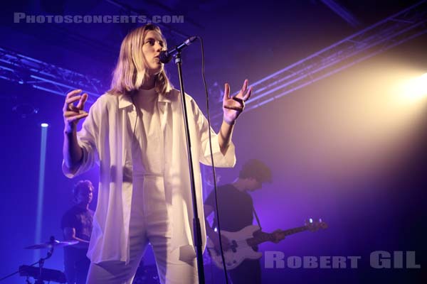 WHISPERING SONS - 2019-11-03 - PARIS - Point Ephemere - 